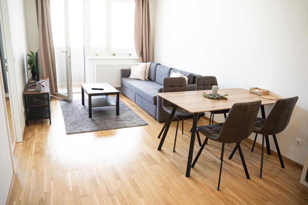 Bright & Modern - Balcony - Leilighet Wien Eksteriør bilde